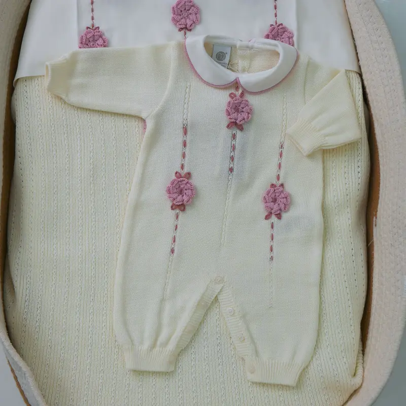 TUTINA E BABBUCCE IN LANA